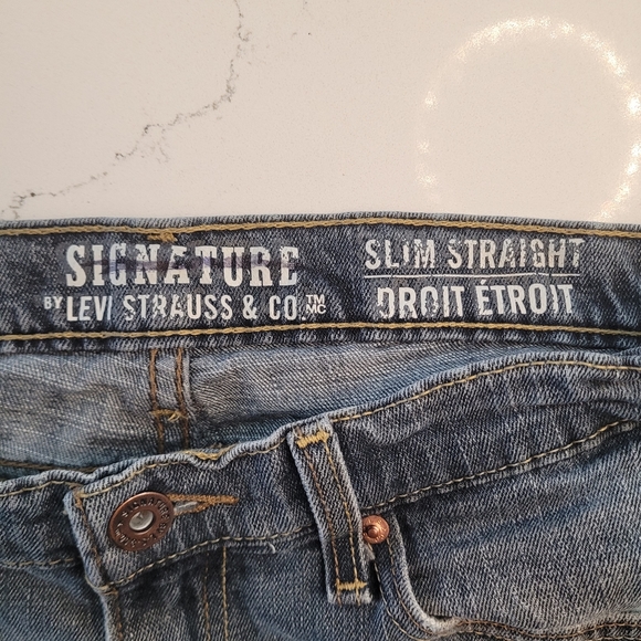 Levis Signature Jeans - Men's size 32 x 32 - Picture 8 of 14